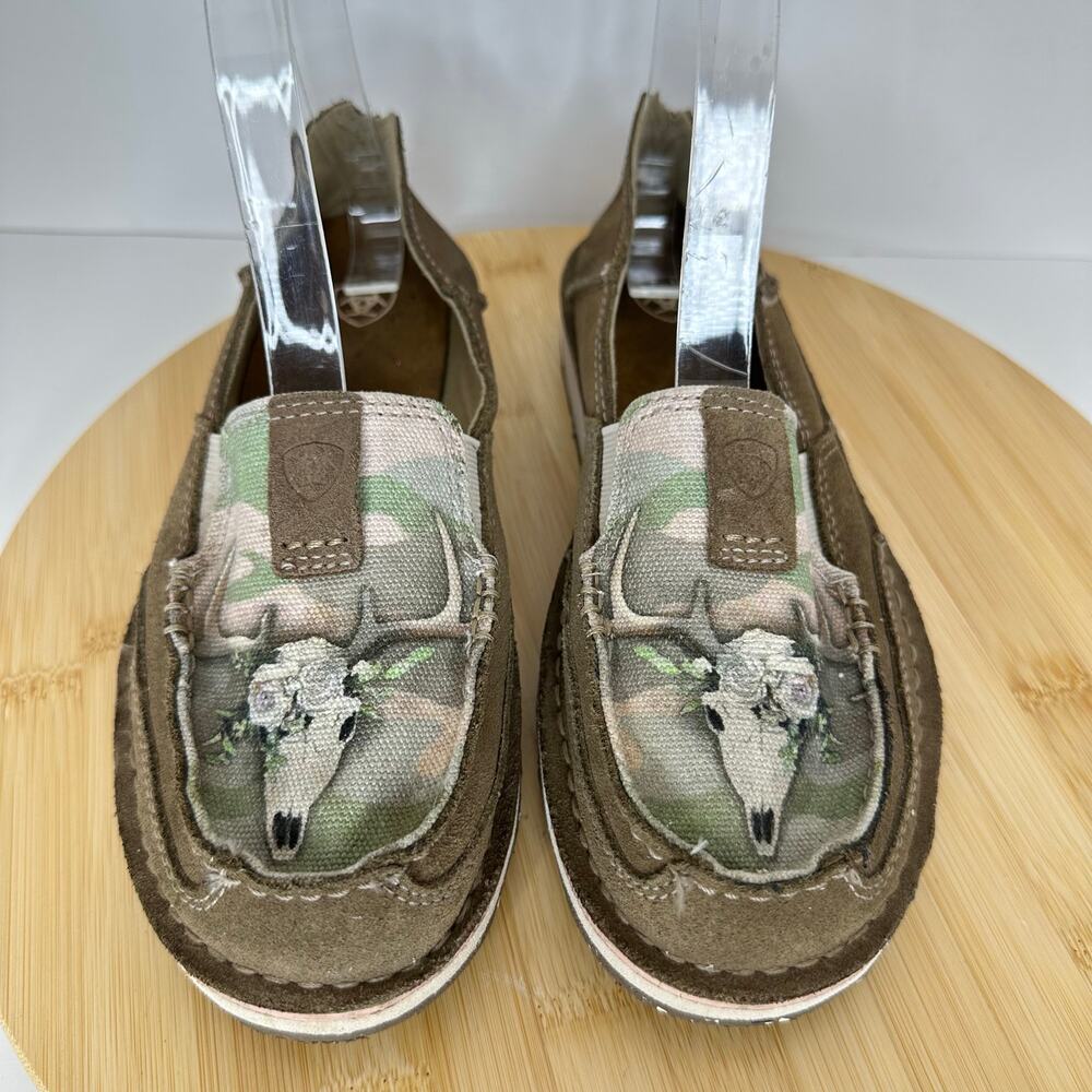 Ariat Womens Cruiser Slip On Shoes Deer Skull Camo Print Loafer Shoe Size 6.5